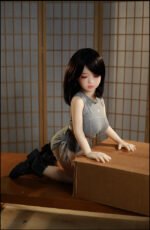 Gründe Für Die Adorable 13kg Süße Anime Sexpuppe: Jung Wirkende Mittlere Brüste Mit Stehenden Füßen Charme! – Bild 12