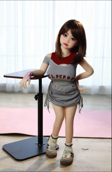 playful-13kg-cute-anime-sex-doll-young-looking-medium-breasts-help-model